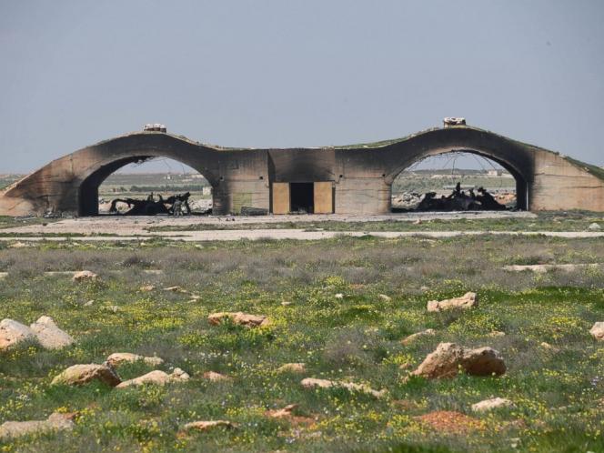 Click image for larger version

Name:	AP-syrian-air-base-strike-ps2-170407_4x3_992.jpg
Views:	1
Size:	57.4 КБ
ID:	3186327