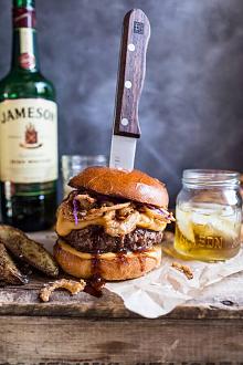 Click image for larger version

Name:	Jameson-Whiskey-Blue-Cheese-Burger-with-Guinness-Cheese-Sauce-Crispy-Onions-1.jpg
Views:	1
Size:	51.7 КБ
ID:	3298688